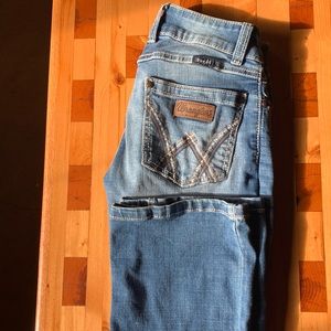 Woman’s wrangler jeans